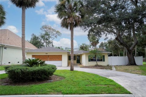 Casa en venta en Tampa, Florida, 3 dormitorios, 165.18 m2 № 1913255 - foto 1