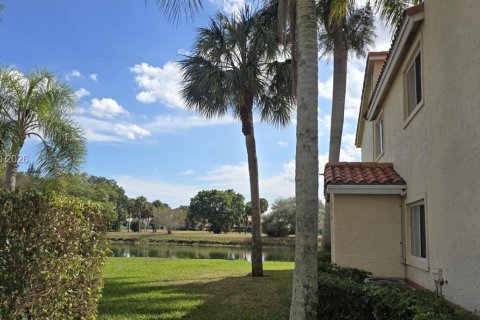 Condominio en alquiler en Margate, Florida, 2 dormitorios, 95.41 m2 № 2036427 - foto 3