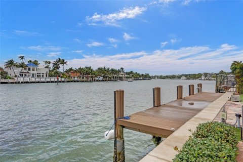 Condominio en venta en Pompano Beach, Florida, 2 dormitorios, 92.9 m2 № 2247615 - foto 22