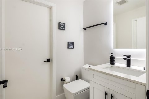 Casa en venta en Coral Springs, Florida, 4 dormitorios, 215.25 m2 № 1845753 - foto 16
