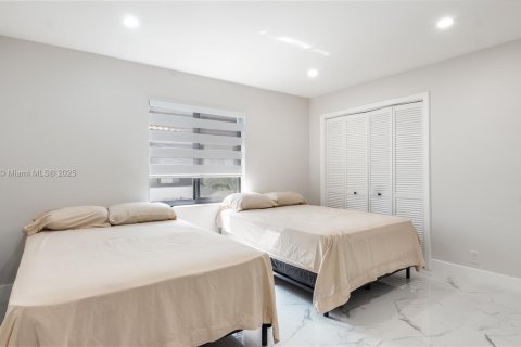 Casa en venta en Coral Springs, Florida, 4 dormitorios, 215.25 m2 № 1845753 - foto 19