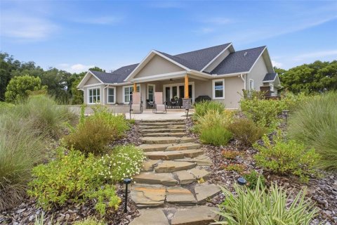House in Weirsdale, Florida 3 bedrooms, 258.36 sq.m. № 2197692 - photo 5