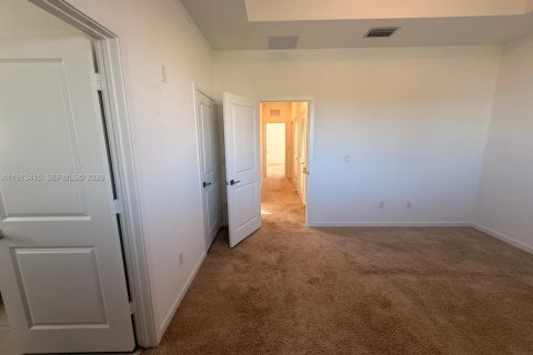 Touwnhouse à vendre à Miami, Floride: 3 chambres № 2059932 - photo 12