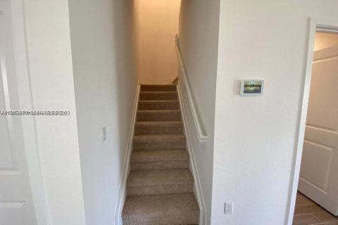 Touwnhouse à vendre à Miami, Floride: 3 chambres № 2059932 - photo 8