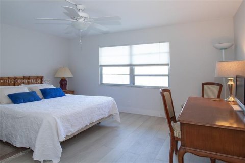 Copropriété à vendre à Coconut Creek, Floride: 2 chambres, 107.4 m2 № 1705747 - photo 15