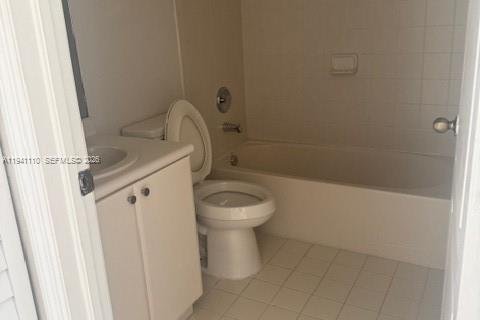 Touwnhouse à louer à Miami Lakes, Floride: 3 chambres № 1997864 - photo 5