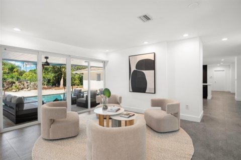 Villa ou maison à vendre à Pinecrest, Floride: 6 chambres, 496.38 m2 № 1955845 - photo 13