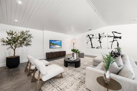 Villa ou maison à vendre à Pinecrest, Floride: 6 chambres, 496.38 m2 № 1955845 - photo 25