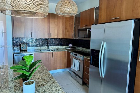Condominio en venta en Hallandale Beach, Florida, 1 dormitorio, 81.29 m2 № 2244140 - foto 6