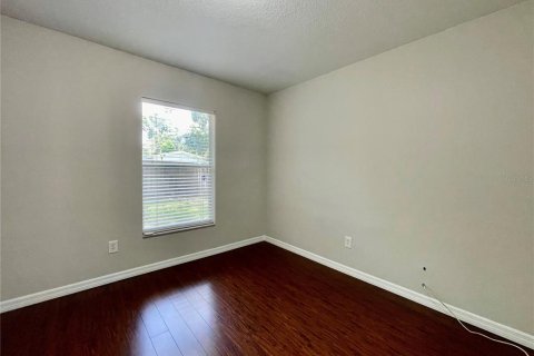 Villa ou maison à vendre à Tampa, Floride: 3 chambres, 111.48 m2 № 1905728 - photo 10
