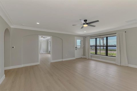 Villa ou maison à vendre à Bradenton, Floride: 3 chambres, 153.85 m2 № 2137086 - photo 17