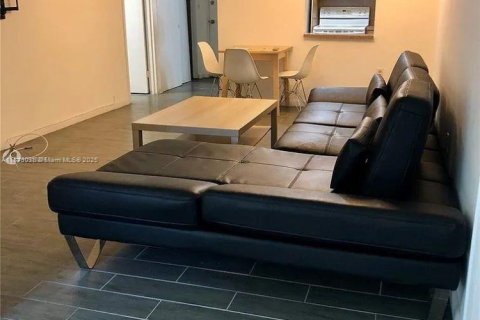 Condo in Sunny Isles Beach, Florida, 1 bedroom  № 1779369 - photo 5
