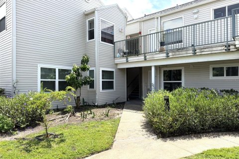 Copropriété à louer à Orlando, Floride: 2 chambres, 86.4 m2 № 2354606 - photo 2