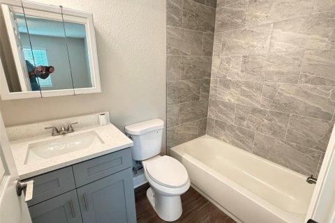 Copropriété à louer à Orlando, Floride: 2 chambres, 86.4 m2 № 2354606 - photo 11