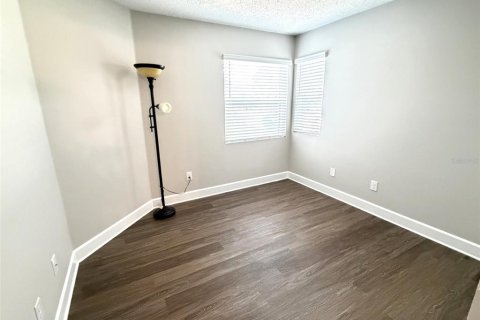 Copropriété à louer à Orlando, Floride: 2 chambres, 86.4 m2 № 2354606 - photo 9