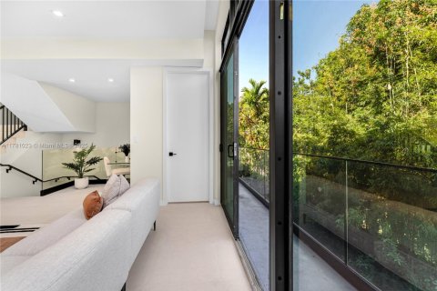 Copropriété à vendre à Miami, Floride: 3 chambres, 214.23 m2 № 1641584 - photo 23