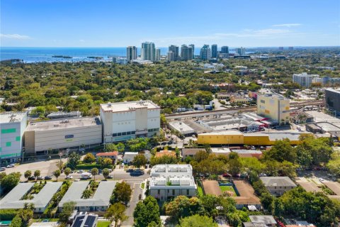 Copropriété à vendre à Miami, Floride: 3 chambres, 214.23 m2 № 1641584 - photo 7