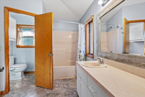 House in Hutchinson Island South, Florida 4 bedrooms, 195.47 sq.m. № 2086912 - photo 20