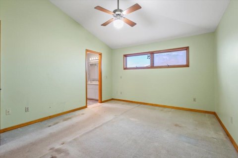 House in Hutchinson Island South, Florida 4 bedrooms, 195.47 sq.m. № 2086912 - photo 16