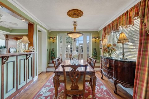House in Lakeland, Florida 4 bedrooms, 224.45 sq.m. № 2215880 - photo 6