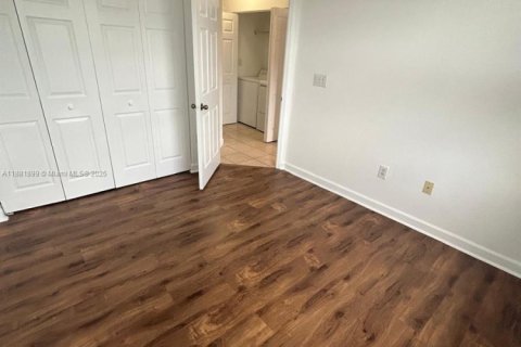 Снять в аренду кондоминиум в Хомстед, Флорида 3 спальни, 98.66м2, № 2038980 - фото 11