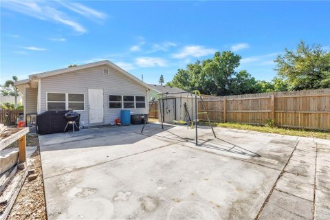 Casa en venta en Bradenton, Florida, 3 dormitorios, 94.02 m2 № 2117468 - foto 29
