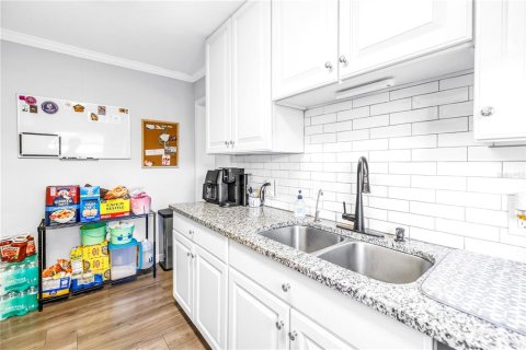 Casa en venta en Bradenton, Florida, 3 dormitorios, 94.02 m2 № 2117468 - foto 13
