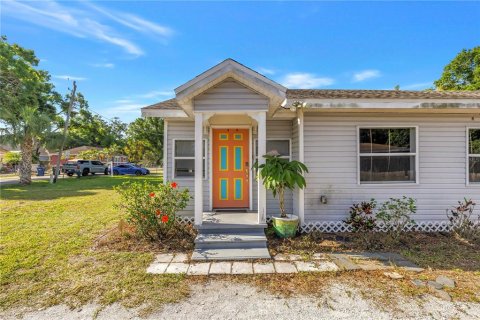 Casa en venta en Bradenton, Florida, 3 dormitorios, 94.02 m2 № 2117468 - foto 6