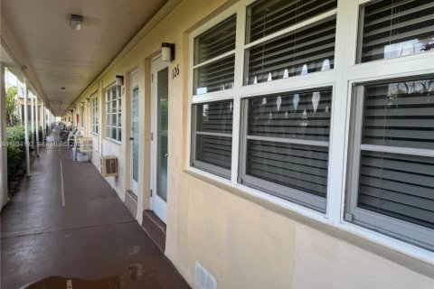 Copropriété à vendre à Hallandale Beach, Floride: 1 chambre, 56.11 m2 № 1992448 - photo 10