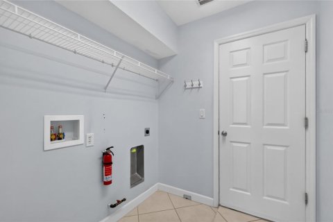 House in Mount Dora, Florida 3 bedrooms, 159.88 sq.m. № 2402758 - photo 22