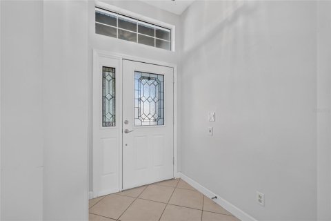 House in Mount Dora, Florida 3 bedrooms, 159.88 sq.m. № 2402758 - photo 9