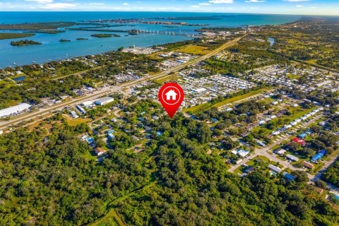 Commercial property in St. Lucie, Florida 104.05 sq.m. № 2146068 - photo 5