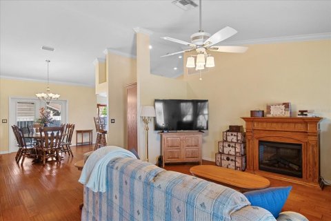 House in Sebring, Florida 3 bedrooms, 151.8 sq.m. № 1884139 - photo 4
