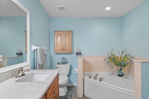 House in Sebring, Florida 3 bedrooms, 151.8 sq.m. № 1884139 - photo 23