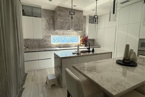 Casa en venta en Orlando, Florida, 4 dormitorios, 269.32 m2 № 1843031 - foto 22