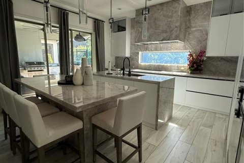 Casa en venta en Orlando, Florida, 4 dormitorios, 269.32 m2 № 1843031 - foto 23