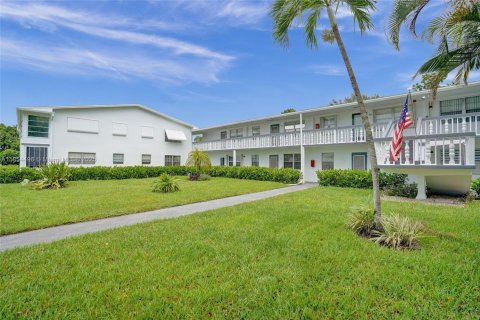Condo in Deerfield Beach, Florida, 1 bedroom  № 1872314 - photo 29