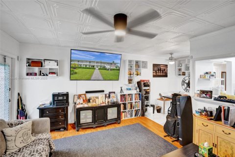 Condo in Deerfield Beach, Florida, 1 bedroom  № 1872314 - photo 4