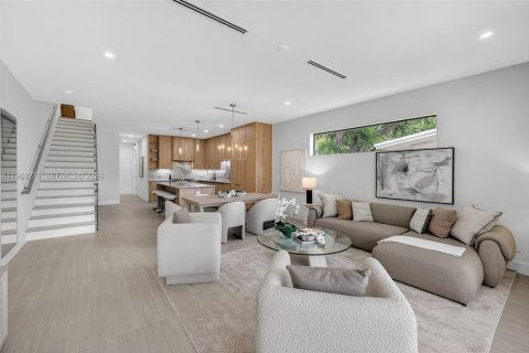 Adosado en venta en Fort Lauderdale, Florida, 4 dormitorios, 243.31 m2 № 2029786 - foto 30