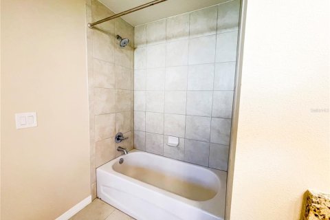 Villa ou maison à louer à Citra, Floride: 3 chambres, 146.41 m2 № 2424370 - photo 12