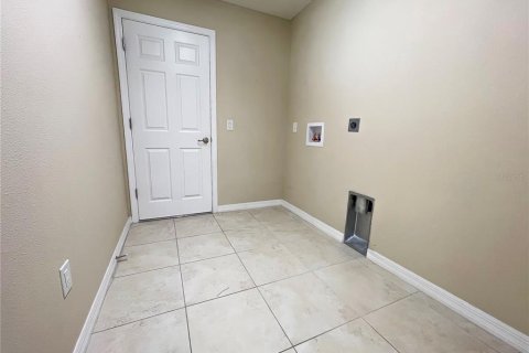 Villa ou maison à louer à Citra, Floride: 3 chambres, 146.41 m2 № 2424370 - photo 13