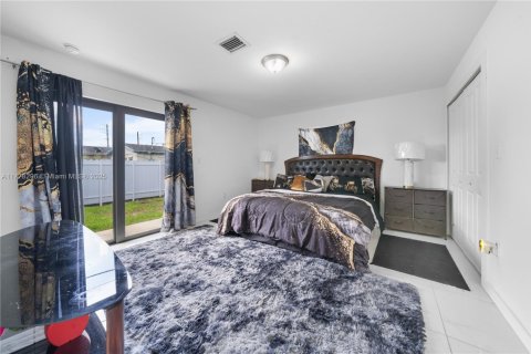 Villa ou maison à vendre à Florida City, Floride: 4 chambres, 150.97 m2 № 1977322 - photo 11