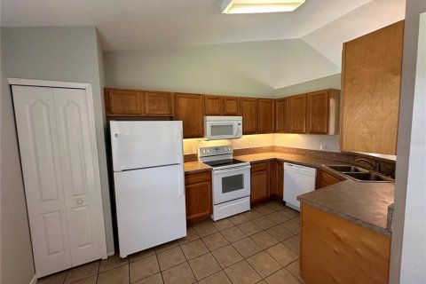 House in Orlando, Florida 3 bedrooms, 107.4 sq.m. № 1793562 - photo 5
