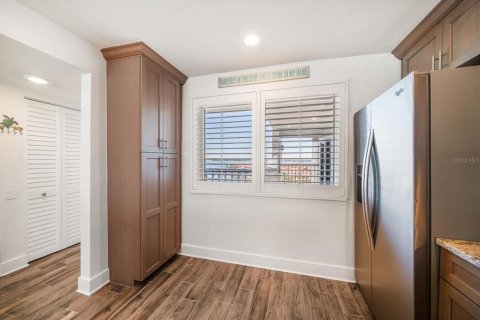Copropriété à vendre à Clearwater, Floride: 2 chambres, 126.63 m2 № 1540823 - photo 4
