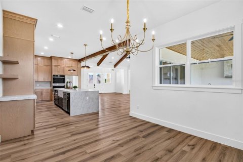 Villa ou maison à vendre à Dade City, Floride: 4 chambres, 341.69 m2 № 2430901 - photo 30