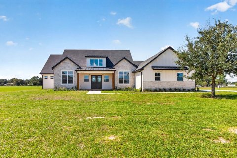 Villa ou maison à vendre à Dade City, Floride: 4 chambres, 341.69 m2 № 2430901 - photo 2