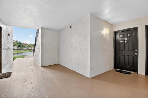 Купить кондоминиум в Мирамар, Флорида 3 спальни, 104.52м2, № 1970337 - фото 24