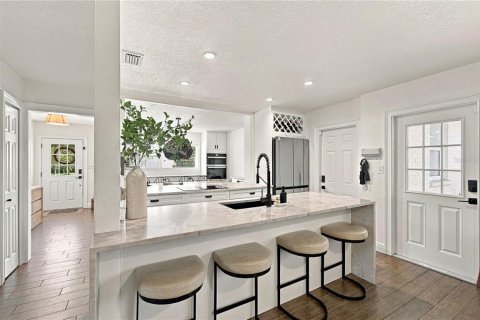 Villa ou maison à vendre à Tampa, Floride: 4 chambres, 143.81 m2 № 2419989 - photo 17