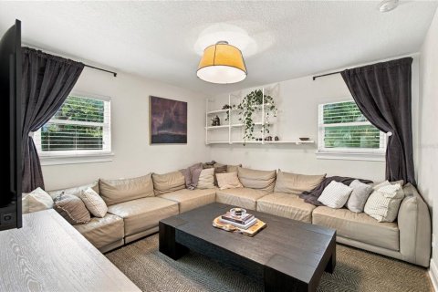 Villa ou maison à vendre à Tampa, Floride: 4 chambres, 143.81 m2 № 2419989 - photo 28