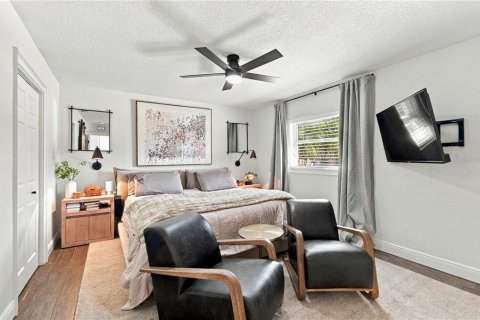 Villa ou maison à vendre à Tampa, Floride: 4 chambres, 143.81 m2 № 2419989 - photo 23